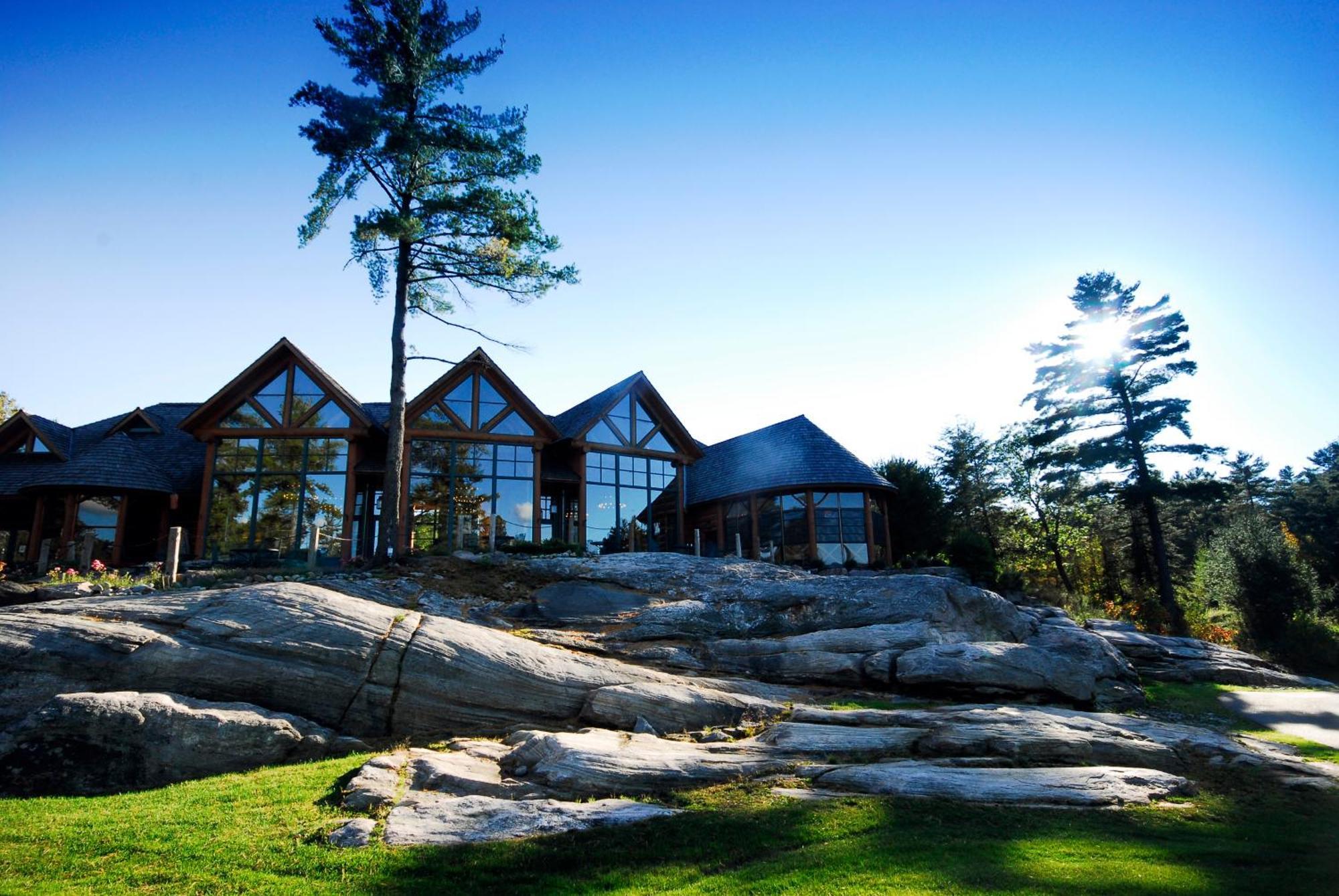 Rocky Crest Golf Resort Mactier Exteriör bild